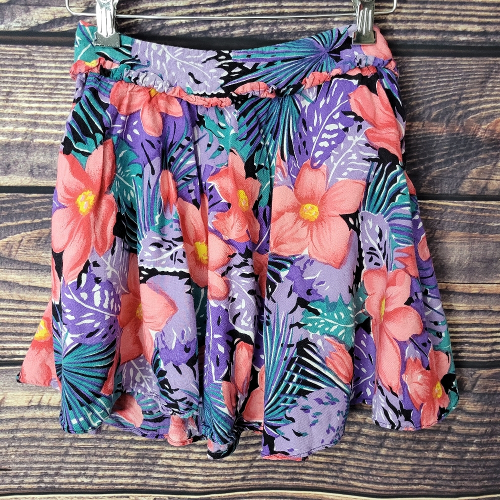 Small Floral Mini Skirt with Pockets